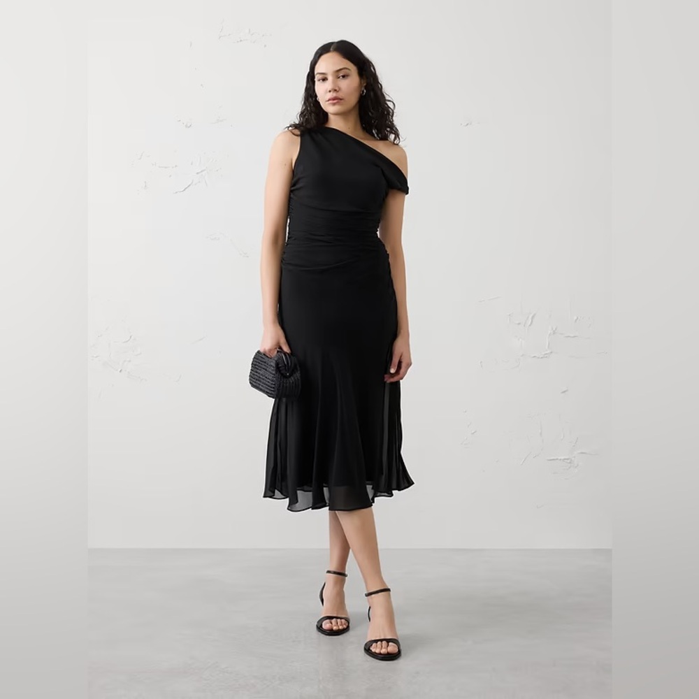 NWT! Banana Republic Black Asymmetrical Side-Ruched Midi Dress - Size 6 🪈